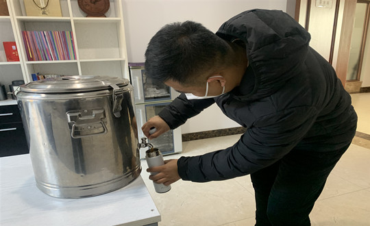 2.綜合管理部為員工提供生姜紅糖水_副本.jpg 2.綜合管理部為員工提供生姜紅糖水_副本.jpg